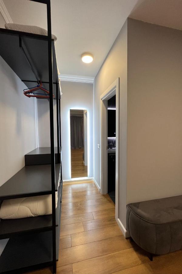 Vila 90 Boutique Hotel Tirana Buitenkant foto